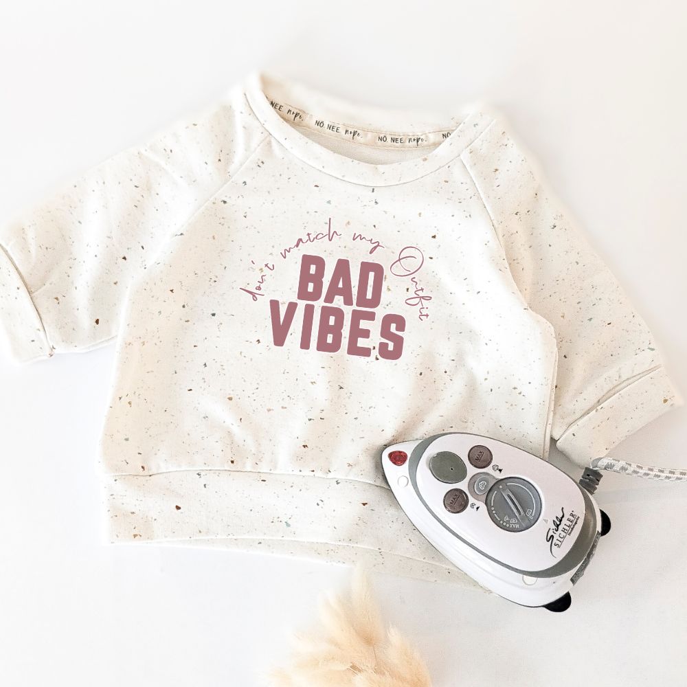 Bügelbild Bad Vibes (beere) dont match my Outfit