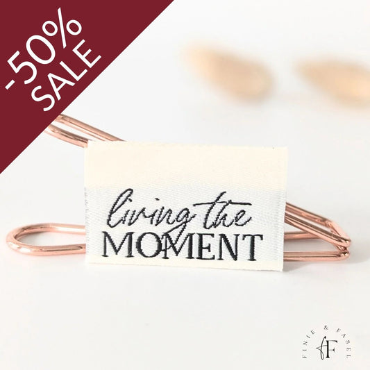 Weblabel Living the moment