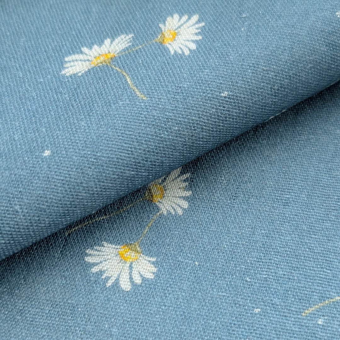 Vorbestellung Bambusmusselin Margeriten blau