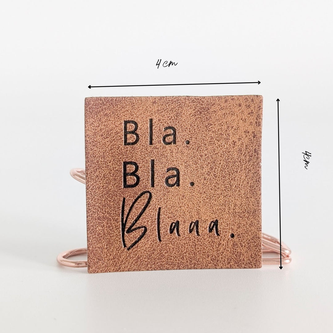 Kunstlederlabel "bla bla bla"