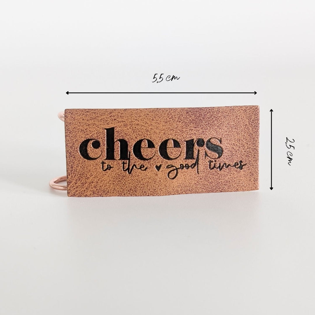 Kunstlederlabel "cheers to the good times"