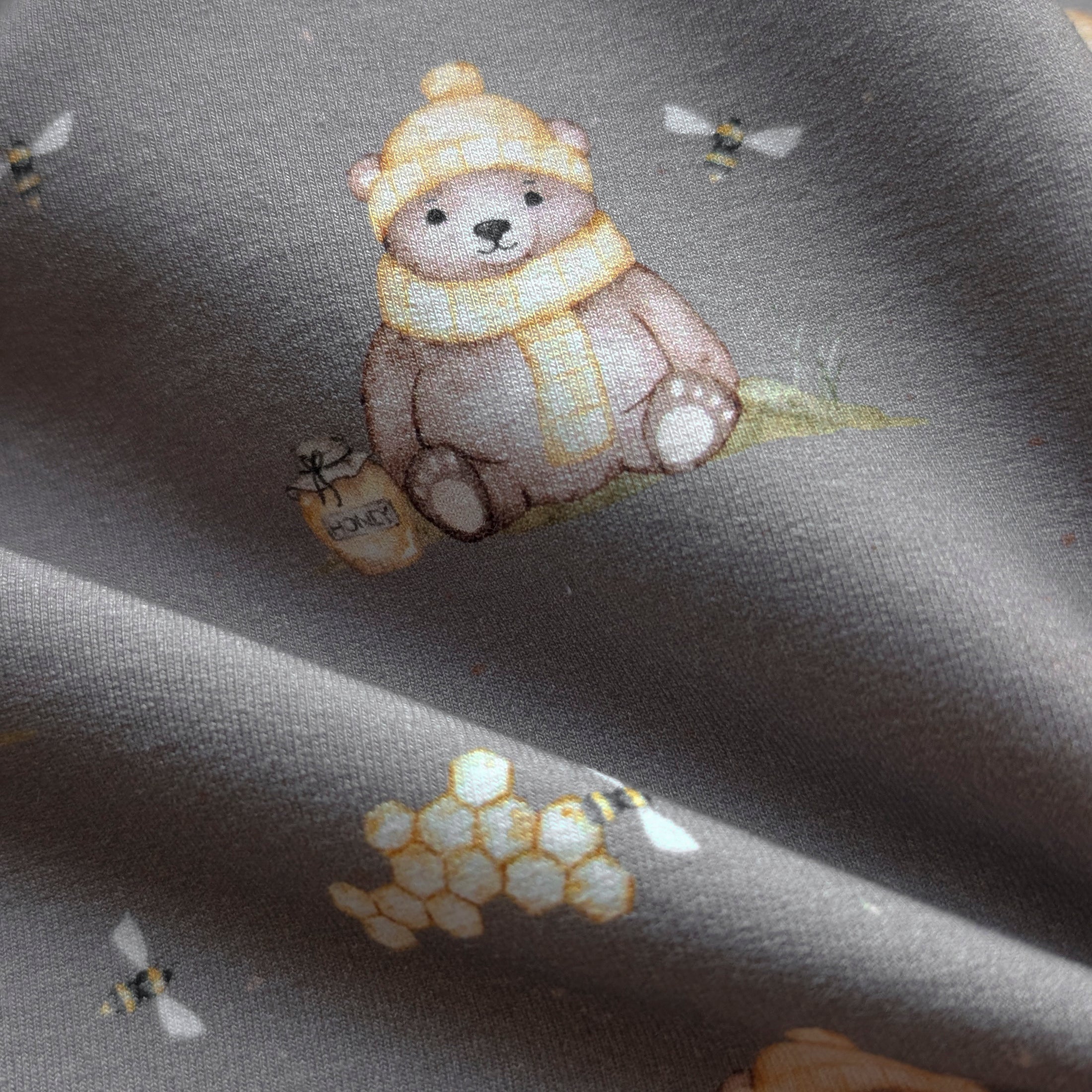 Vorbestellung French Terry Honigbär taupe