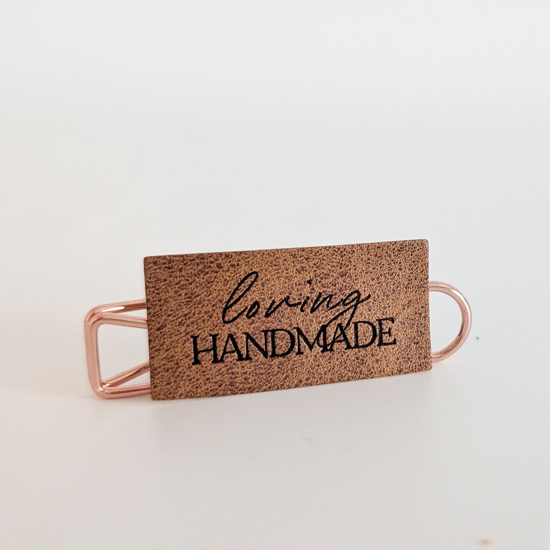 Kunstlederlabel "loving handmade"