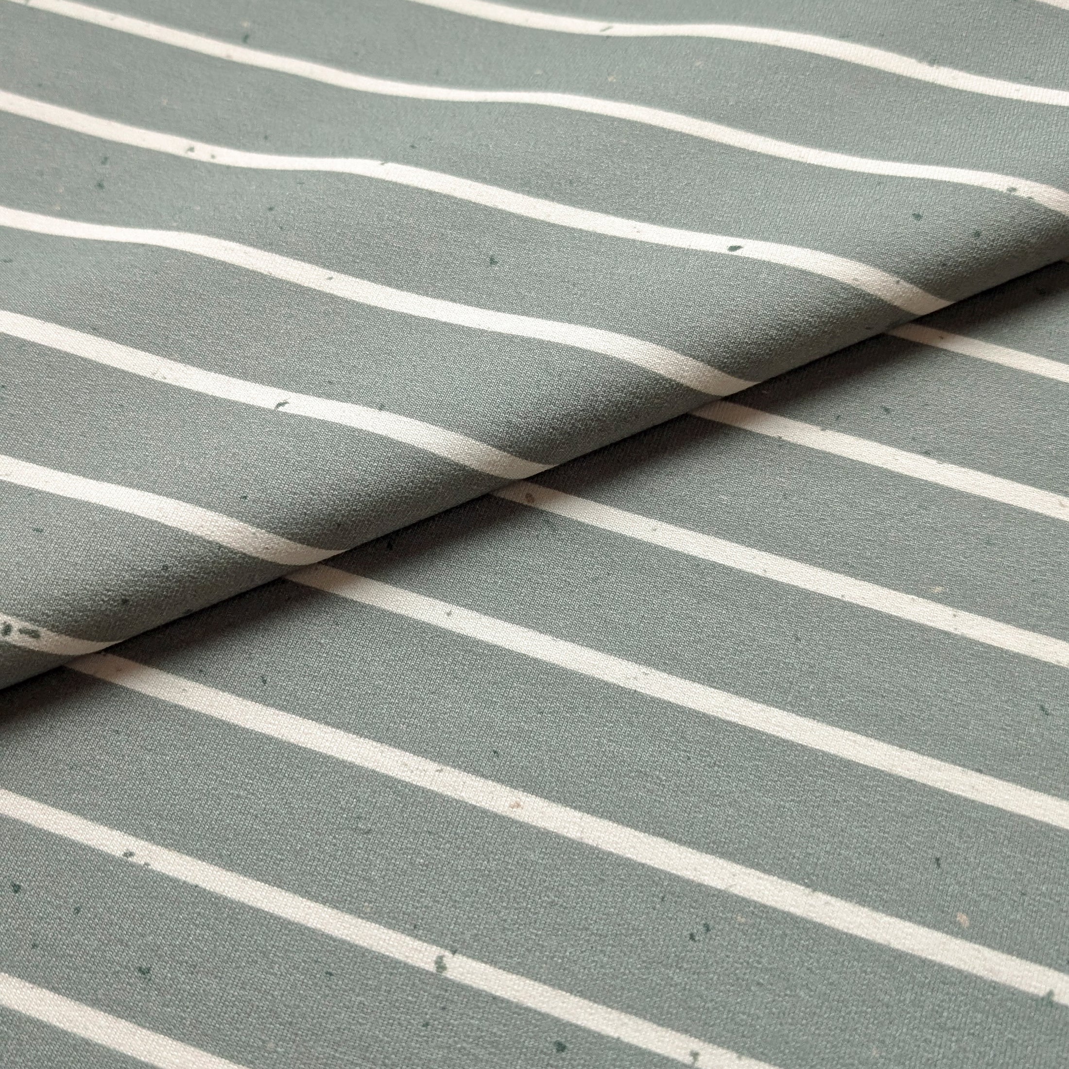 French Terry Konfetti Stripes pistazie