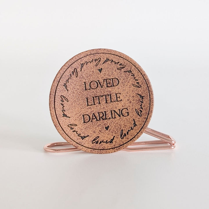 Kunstlederlabel "Loved Little Darling"