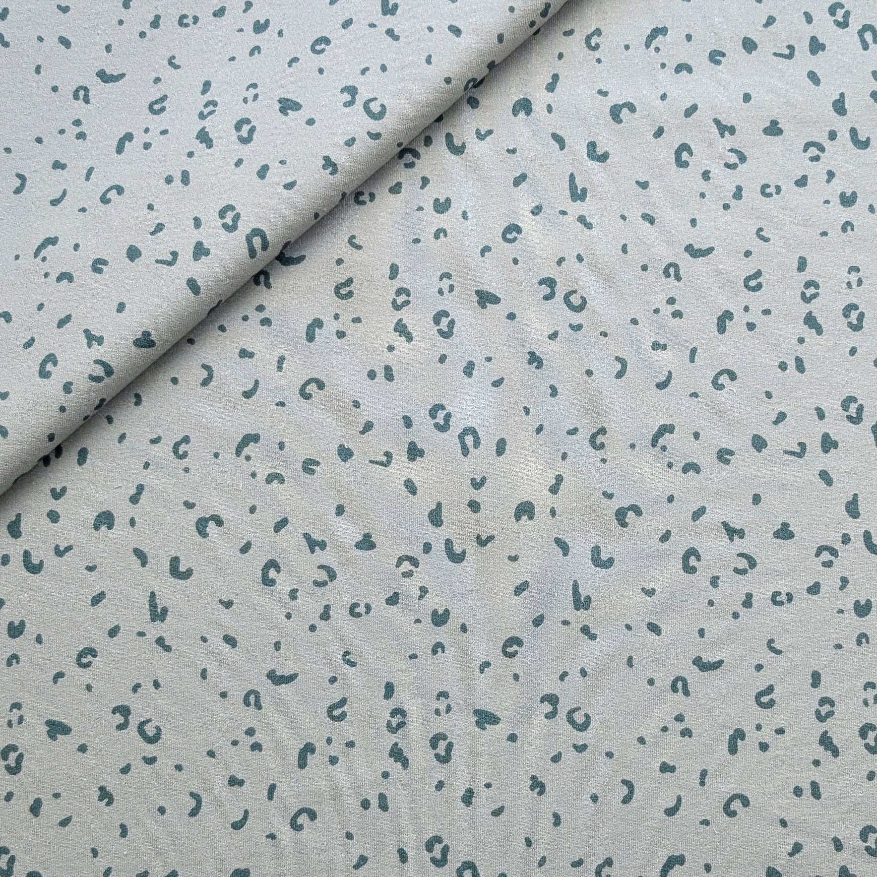 Vorbestellung French Terry Mini Leo Pistazie