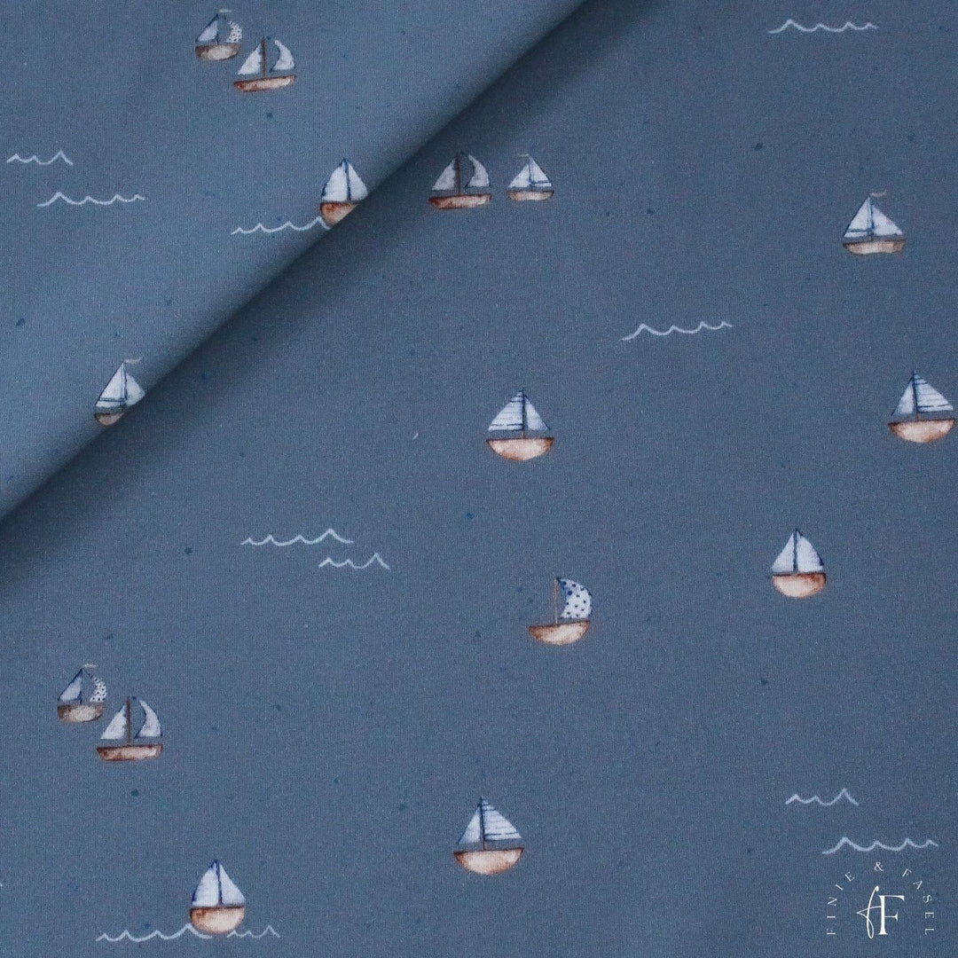 Softshell Segelboote blau