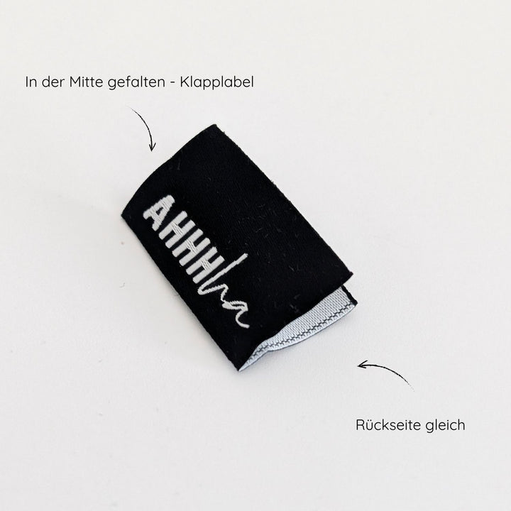 Weblabel schwarz "Ahh ha"