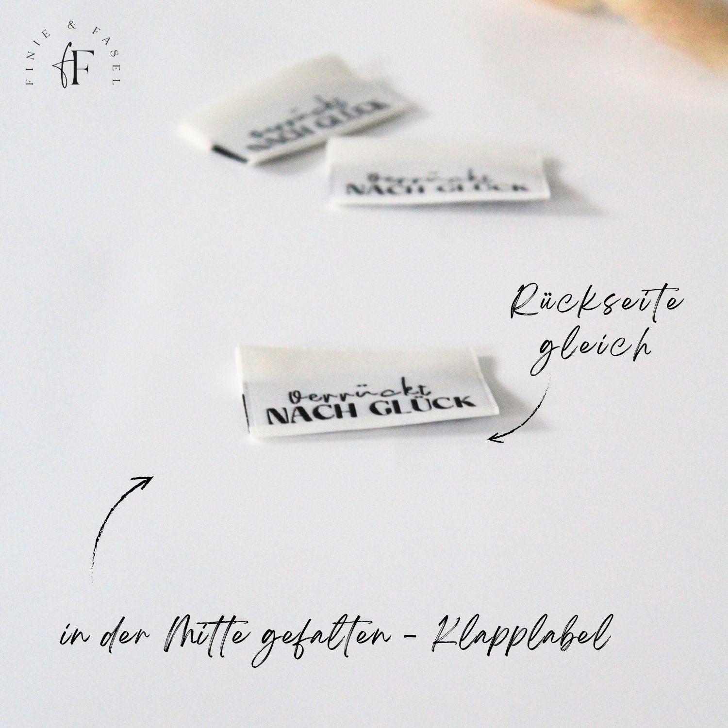 Weblabel cremeweiß "Verrückt nach Glück"