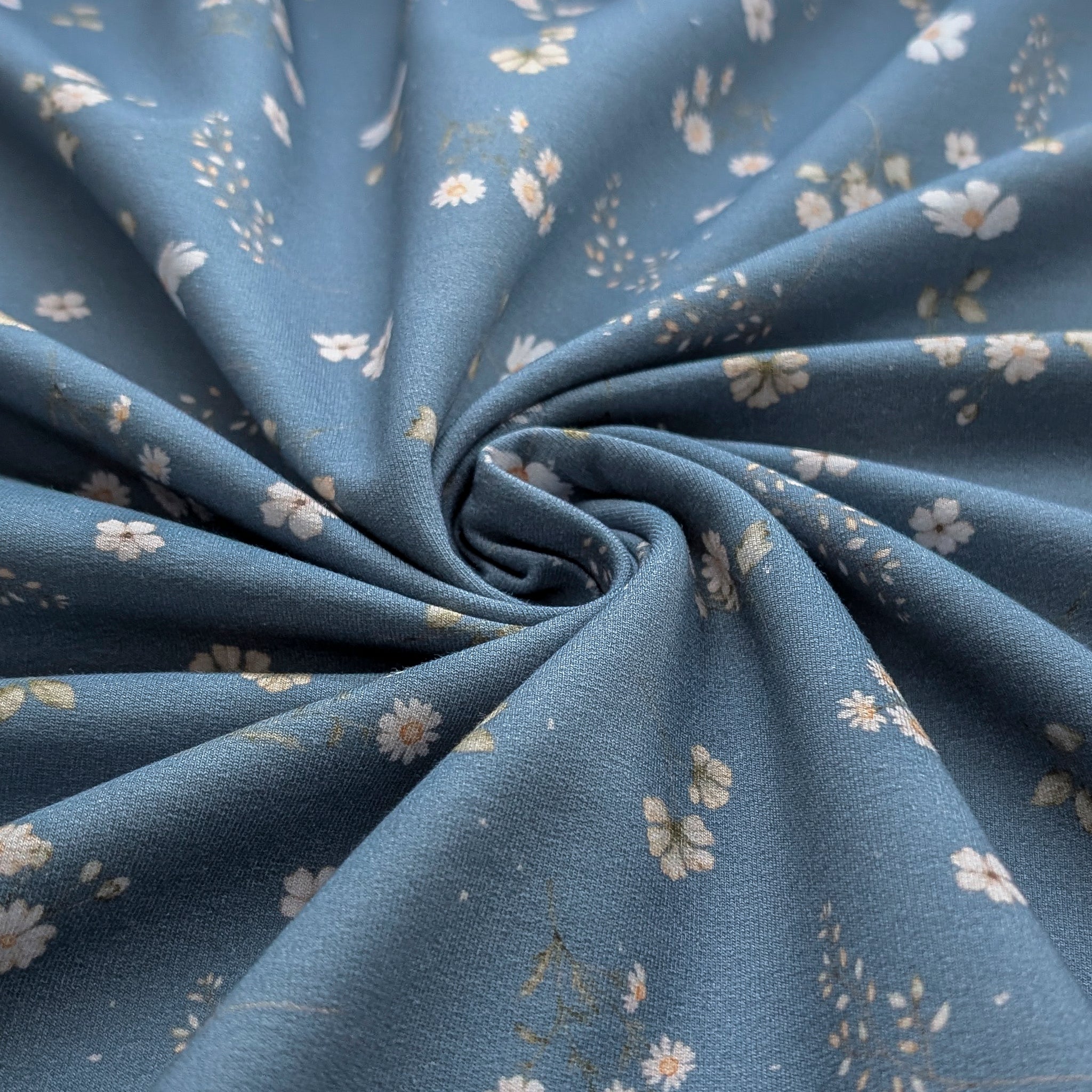 French Terry Wiesenblumen (blau)