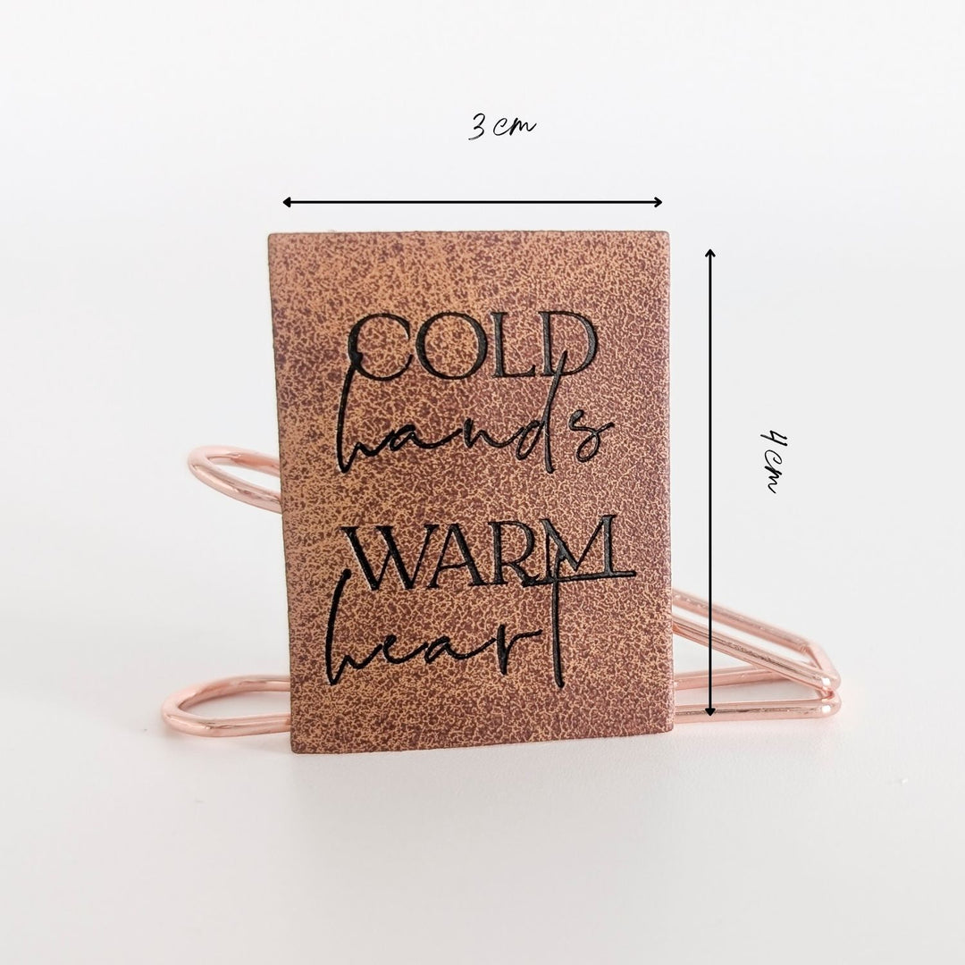 Kunstlederlabel "cold hands, warm heart"