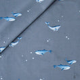 Bild in Galerie-Betrachter laden, Wal-Stoffs in Aquarelloptik in blau – hochwertiger French Terry mit maritimem Motiv
