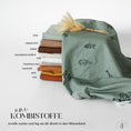 Bild in Galerie-Betrachter laden, Mintfarbener Jersey Stoff mit Origami-Safari-Tieren und passenden Unistoffen in Naturtönen – ideal zum Kombinieren
