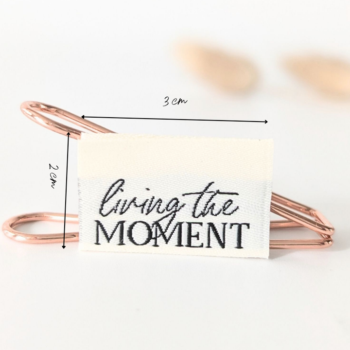 Weblabel Living the moment
