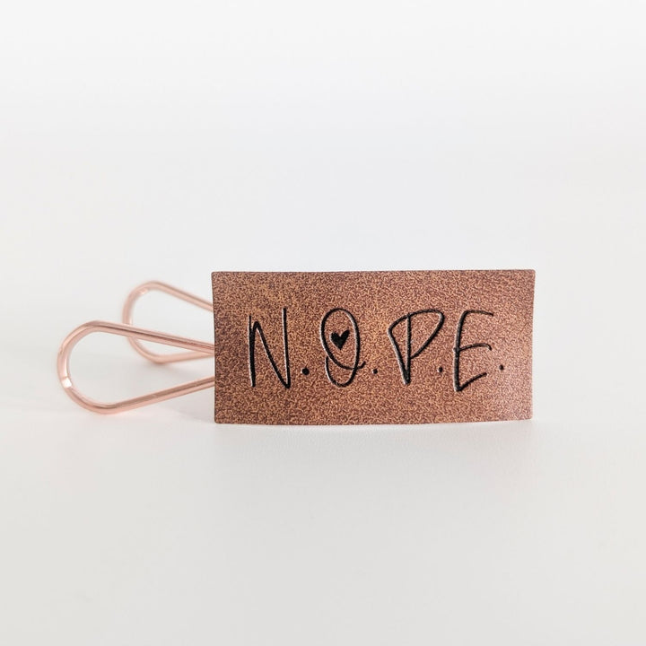 Kunstlederlabel "nope"
